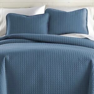 Southshore Fine Linens Oversized Lightweight 3 Pc Quilt Set Blue Full/Queen